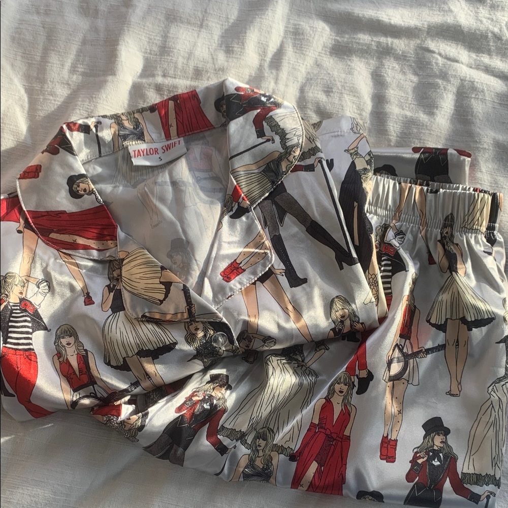 Taylor Swift Pj Set